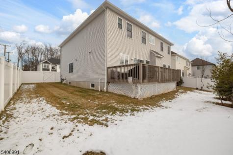 2 Maddie Court Woodbridge NJ 07067