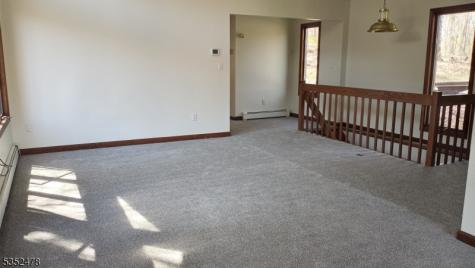 83 Lakeside Drive Vernon NJ 07461