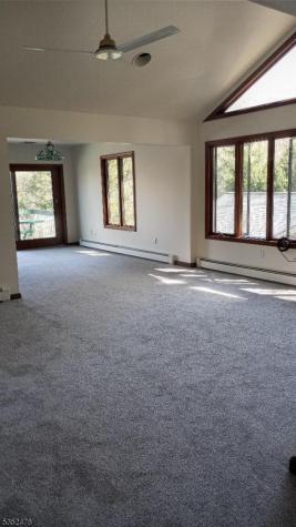 83 Lakeside Drive Vernon NJ 07461