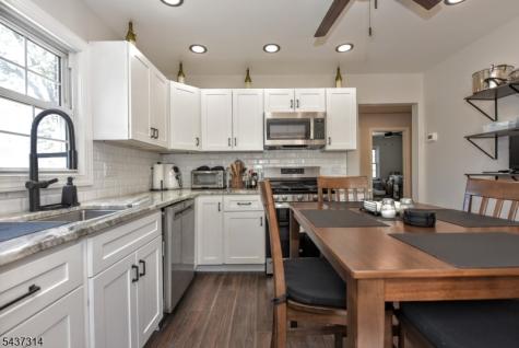 11 Onyx Terrace North Haledon NJ 07508