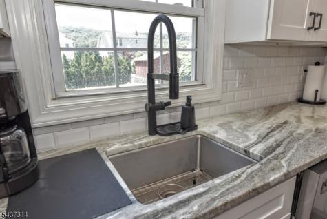 11 Onyx Terrace North Haledon NJ 07508