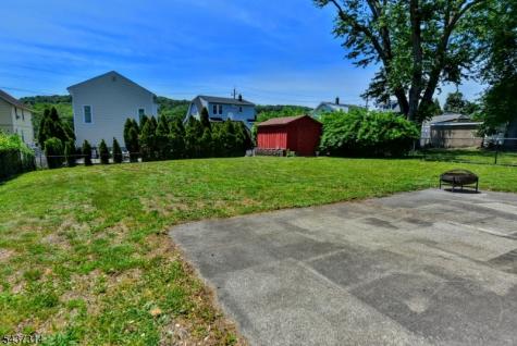 11 Onyx Terrace North Haledon NJ 07508