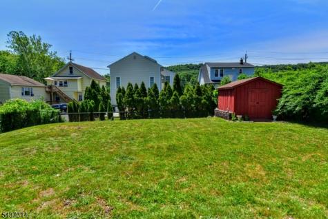 11 Onyx Terrace North Haledon NJ 07508
