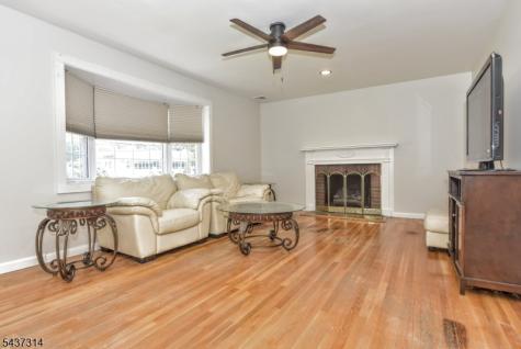 11 Onyx Terrace North Haledon NJ 07508