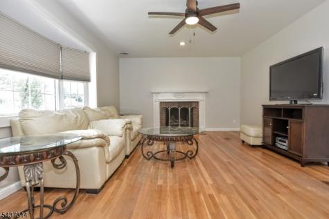 11 Onyx Terrace North Haledon NJ 07508