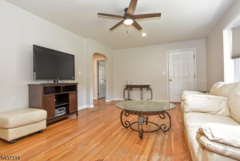 11 Onyx Terrace North Haledon NJ 07508