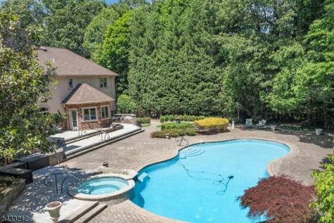 309 Skyridge Road Franklin Lakes NJ 07417