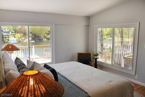 223 Squaw Trail Hopatcong NJ 07821