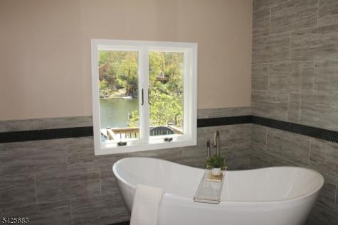 223 Squaw Trail Hopatcong NJ 07821