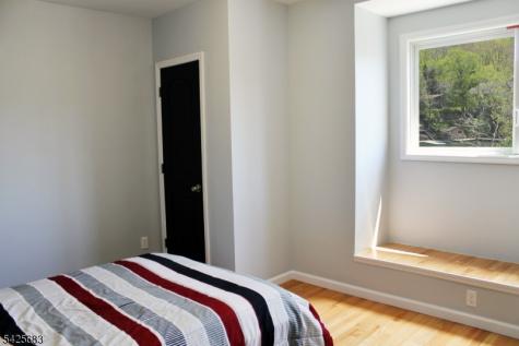 223 Squaw Trail Hopatcong NJ 07821