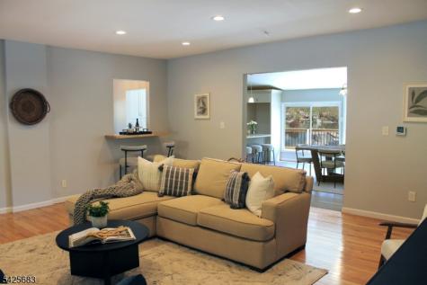 223 Squaw Trail Hopatcong NJ 07821
