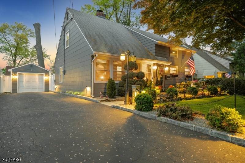 1169 Briarcliff Rahway NJ 07065