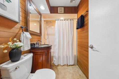 1169 Briarcliff Rahway NJ 07065