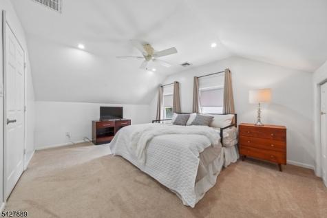 1169 Briarcliff Rahway NJ 07065