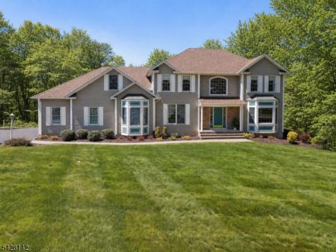 7 Cecilia Court Vernon NJ 07462