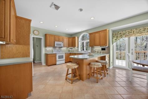7 Cecilia Court Vernon NJ 07462