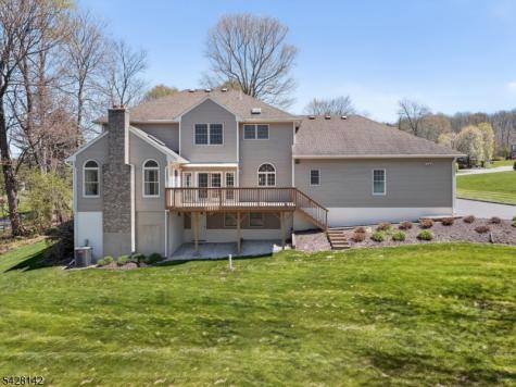 7 Cecilia Court Vernon NJ 07462