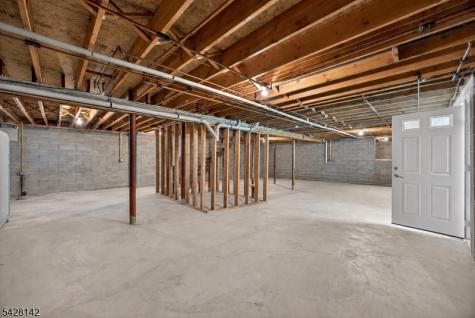 7 Cecilia Court Vernon NJ 07462