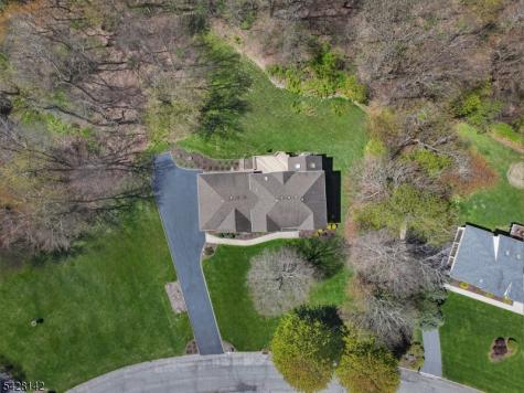 7 Cecilia Court Vernon NJ 07462