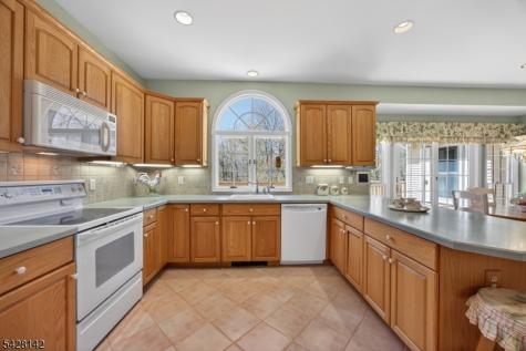 7 Cecilia Court Vernon NJ 07462