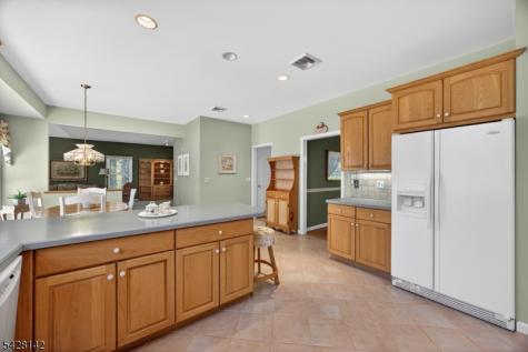 7 Cecilia Court Vernon NJ 07462