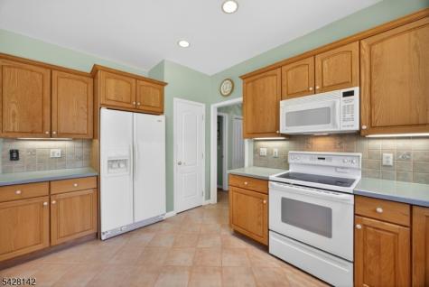 7 Cecilia Court Vernon NJ 07462