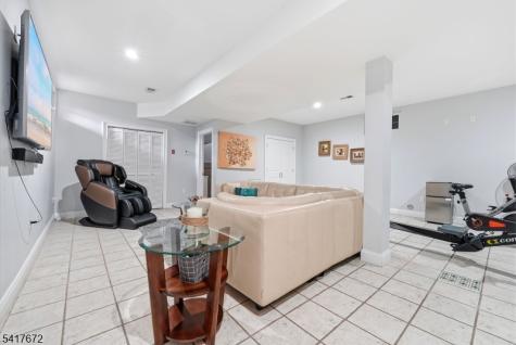 138 Spatz Avenue Nutley NJ 07110