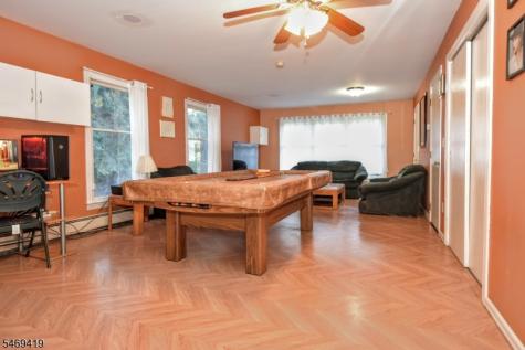 157 Mountain Avenue Pequannock NJ 07444