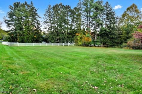 157 Mountain Avenue Pequannock NJ 07444