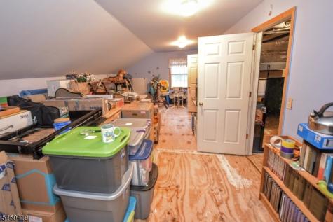 157 Mountain Avenue Pequannock NJ 07444