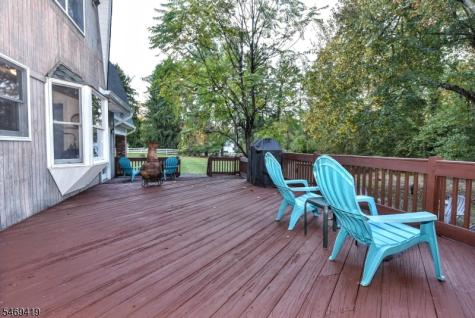 157 Mountain Avenue Pequannock NJ 07444