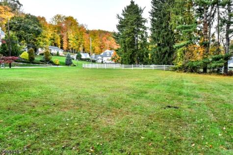 157 Mountain Avenue Pequannock NJ 07444