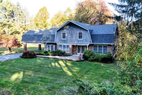 157 Mountain Avenue Pequannock NJ 07444