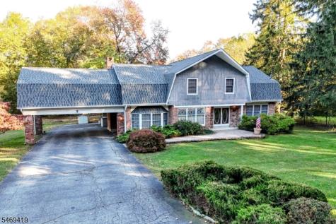 157 Mountain Avenue Pequannock NJ 07444