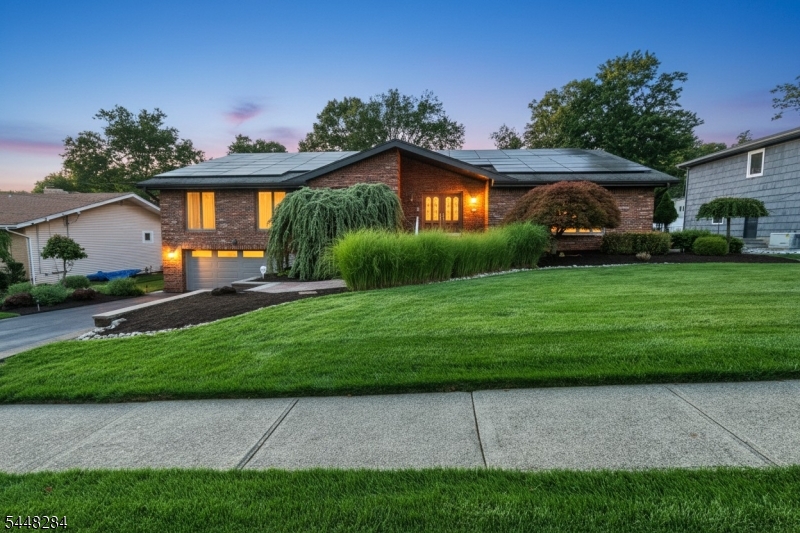 8 Cracco Lane Wayne NJ 07470