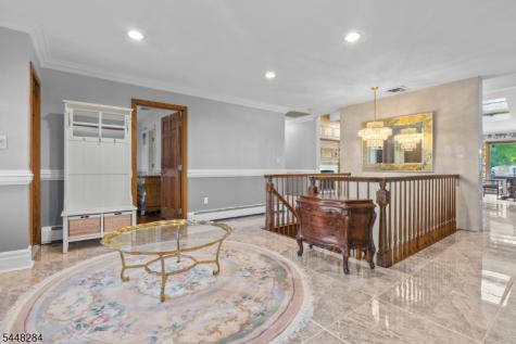 8 Cracco Lane Wayne NJ 07470