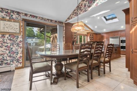 8 Cracco Lane Wayne NJ 07470