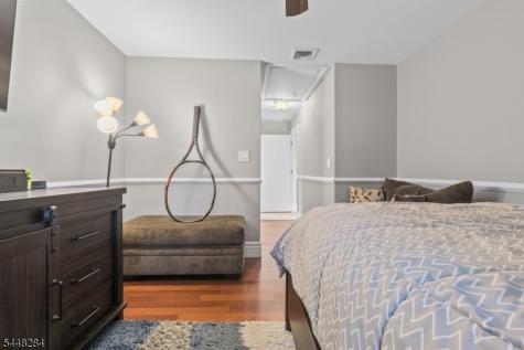 8 Cracco Lane Wayne NJ 07470