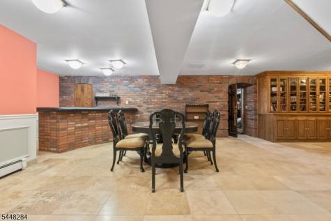 8 Cracco Lane Wayne NJ 07470