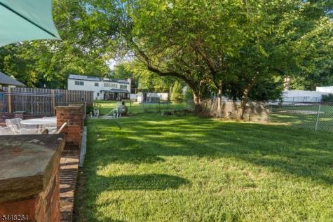 8 Cracco Lane Wayne NJ 07470