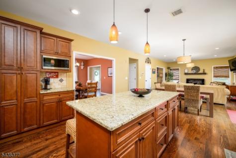 86 Highland Avenue Bridgewater NJ 08807