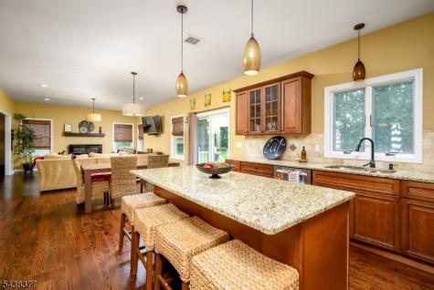86 Highland Avenue Bridgewater NJ 08807