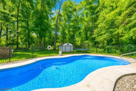 86 Highland Avenue Bridgewater NJ 08807