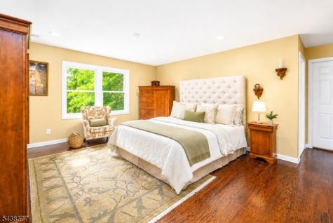 86 Highland Avenue Bridgewater NJ 08807