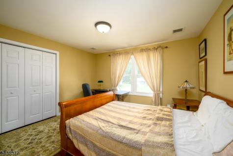 86 Highland Avenue Bridgewater NJ 08807