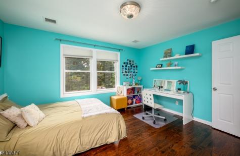 86 Highland Avenue Bridgewater NJ 08807