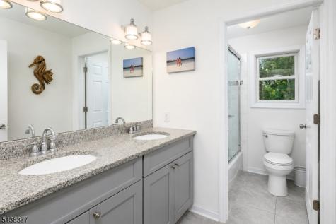 86 Highland Avenue Bridgewater NJ 08807