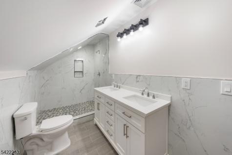 77 Greenbrook Road Middlesex NJ 08846