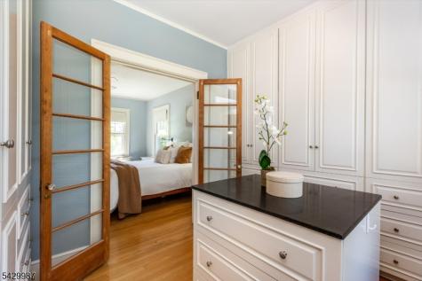 132 Christopher Street Montclair NJ 07042