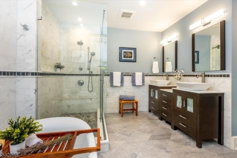 132 Christopher Street Montclair NJ 07042